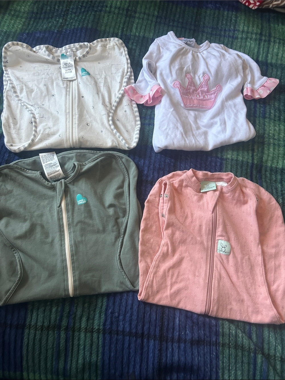 Love to dream Sleep Sack Set in White, Olive Green, Pink, Light colores